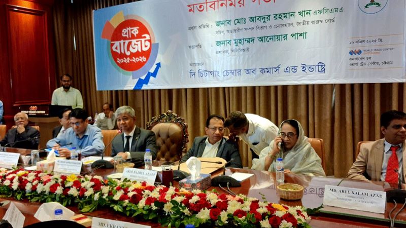 রিটার্ন না দিলে ব্যাংক হিসাব তলব করা হবে: এনবিআর চেয়ারম্যান